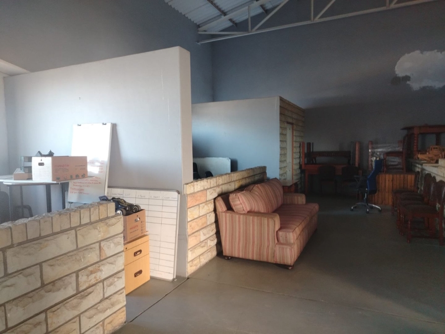  Bedroom Property for Sale in Ladybrand Free State